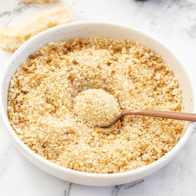 How to make Breadcrumbs Sugar Salt