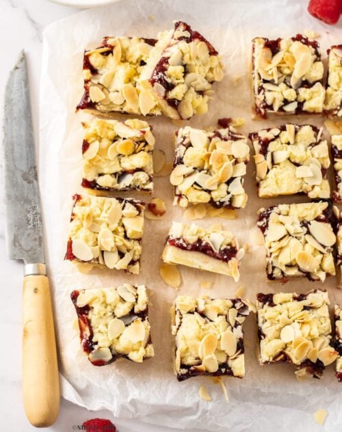 Raspberry Shortbread Bars - Easy and portable - Sugar Salt Magic