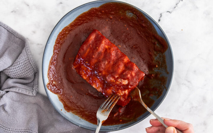 BBQ Slow Cooker Pork Ribs - Sugar Salt Magic