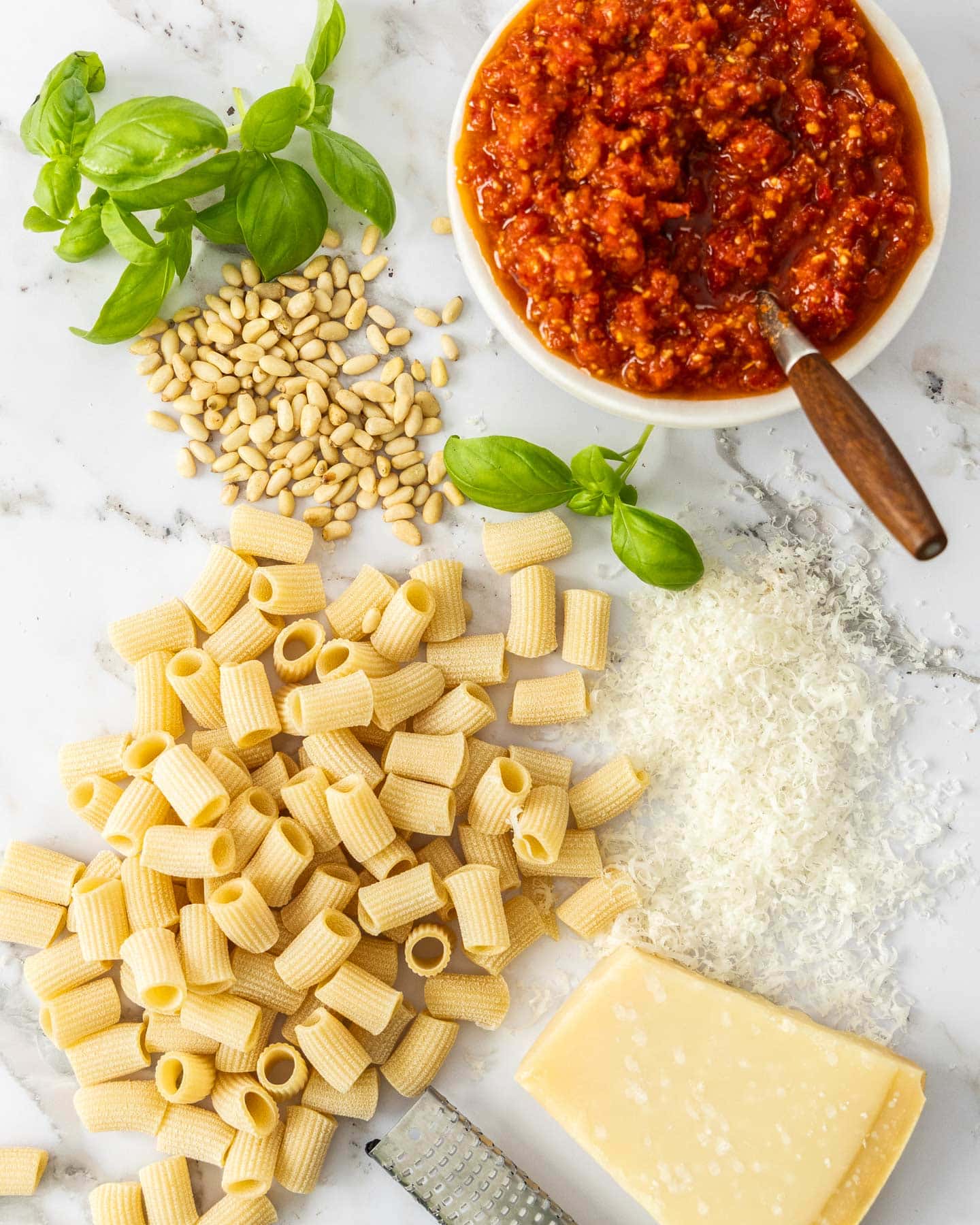 Sun-dried Tomato Pesto Pasta Ingredients for tomato pesto pasta.